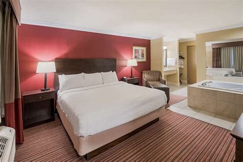 BEST WESTERN SYCAMORE INN (Oxford) - Hotel Reviews, Photos, Rate ...