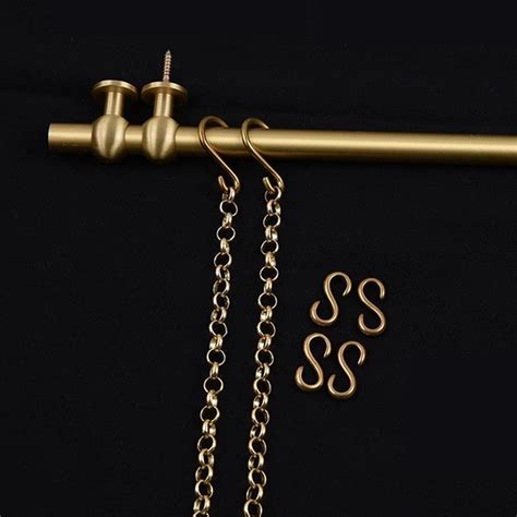 Amazon.com: Picture Rail Hanging System Gallery System Picture Rail Art ...