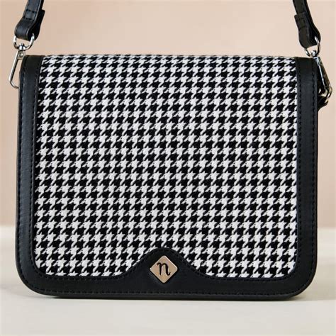 Go-To Shoulder Bag For Women Black Houndstooth Online - Premium ...