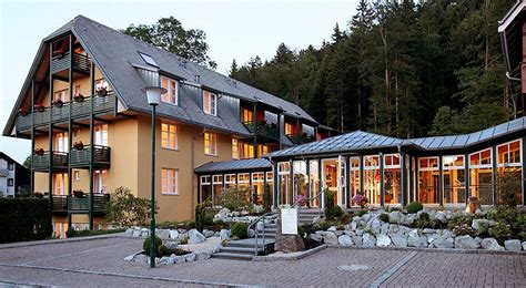 FERIEN RESIDENZ BERGFRIED (Hinterzarten) - Hotel Reviews, Photos, Rate ...
