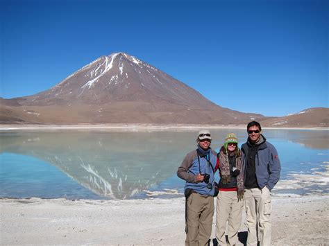 Salar de Uyuni (Bolivian Salt Flats) | Celebrity travel, Bolivian salt ...
