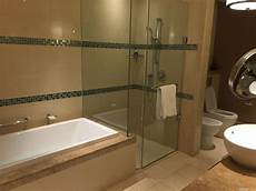 bagno con doccia e vasca bagno con doccia e vasca picture of fairmont the palm bagno con doccia e vasca bagno con doccia e vasca picture of fairmont the palm