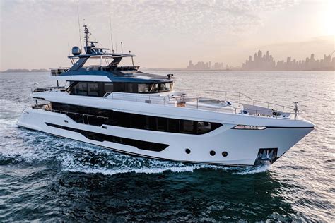 GULF CRAFT MAJESTY 112 TERRACE - Phathom Studio