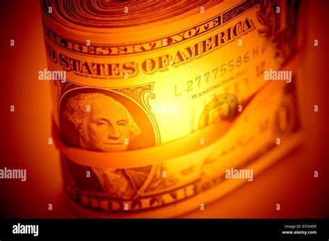 1 Band of Money 的图像结果