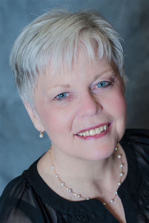 Holly Hallstrom 2024