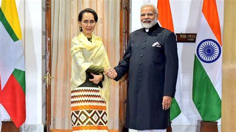 India's massive outreach begins; PM Modi holds bilateral meet with ...