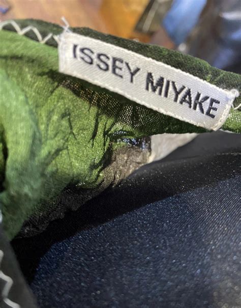 Issey Miyake color circle T-shirt For Sale at 1stDibs