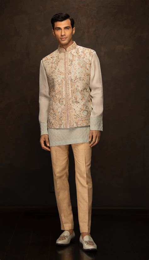 Menswear - Shyamal & Bhumika