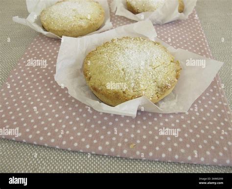 Polvoron, Spanish crumb biscuits with ground almonds Stock Photo - Alamy