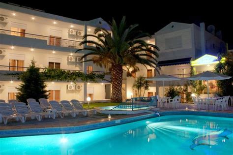 THE 10 CLOSEST Hotels to Evridiki Hotel, Skala Fourkas