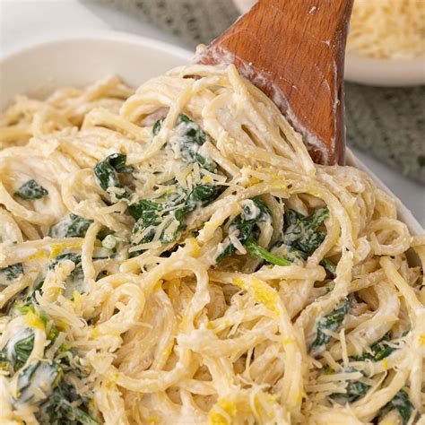 Lemon Ricotta Pasta (Easy with Creamy Cheese Sauce) - Amira's Pantry