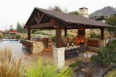 Modern Outdoor Kitchen Designs Beautiful Dining Areas Roofs by Modern Outdoor Kitchen Designs With Beautiful Dining Areas Modern Outdoor Kitchen Designs Beautiful Dining Areas Roofs