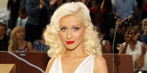 Christina Aguilera, 44, löst nach ihrem Auftritt bei den 2025 Joy ...