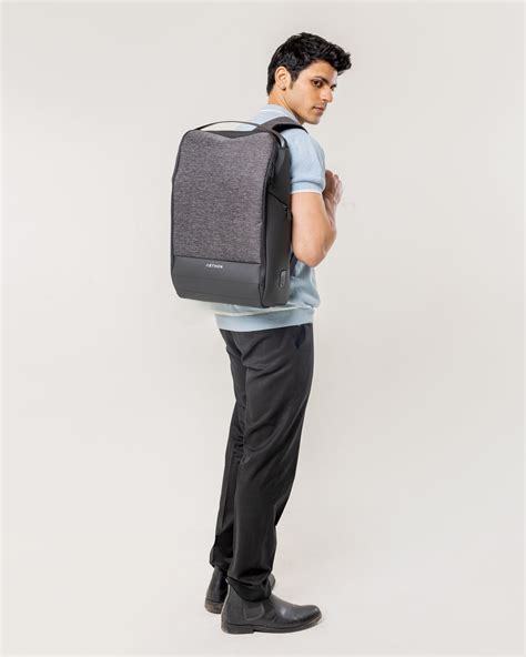 Aethon Backpacks – Sleek Design Meets Functionality for Modern Travele