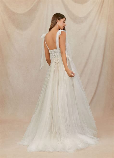 Diamond White/Nude Azazie Brynlee Diamond White Nude A-Line Lace Tulle ...