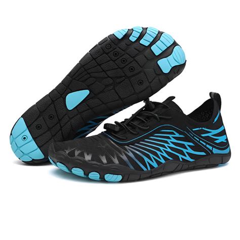 https://peak-footwear.com/cdn/shop/files/PeakProductImages1_b55affef-da13-44f9-869a-9b41780aa691.jpg?v=1715599573