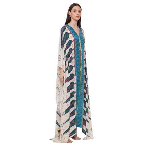 Printed Cape – Limerick by Abirr n' Nanki