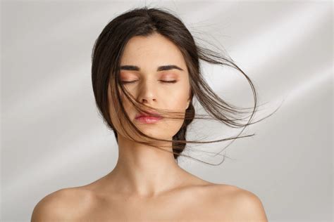 Best Matte Compact Powder For Oily and Dry Skin at Lenphor