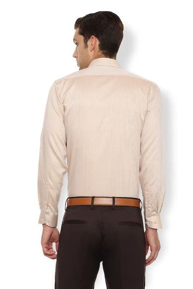 Buy Men Beige Textured Full Sleeves Formal Shirt Online - 398062 | Van ...
