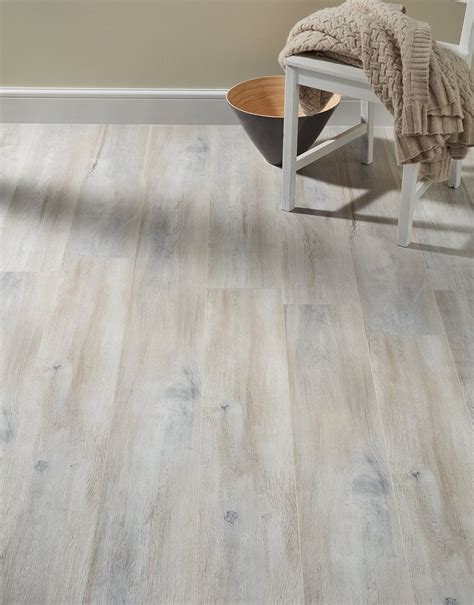 Whitewash Oak Effect Laminate Flooring – Flooring Tips