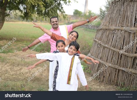 Portrait South Indian People Agriculture Field Stock Photo 2242489189 ...