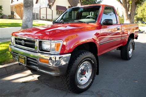 1994 Toyota Pickup Truck