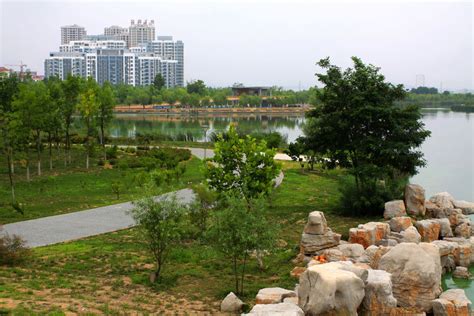 【携程攻略】北京黄花城水长城景点,值得一去，周末踏青的好地方，自然风光很美，有山有水，满眼绿色，很…