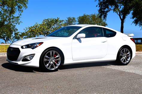 2013 Hyundai Genesis Coupe 3.8 R-Spec for Sale - Cars & Bids