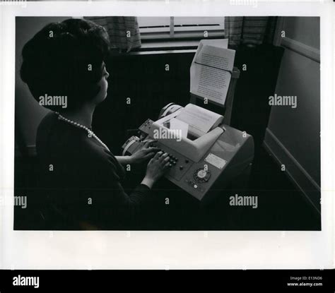 échange télex Banque de photographies et d'images à haute résolution ...