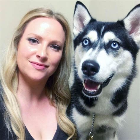 Service Dog Training Guide: A Step-by-Step Training Program for You and ...