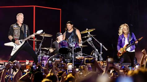 Metallica are officially the biggest metal band of the past 40 years ...