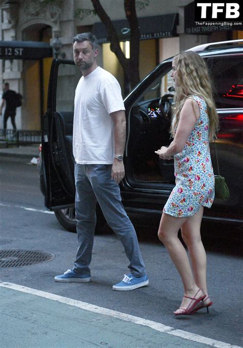 Jennifer Lawrence Cooke Maroney Head Out For A Date Night In NYC (28 Photos) | PinayFlixx Mega Leaks