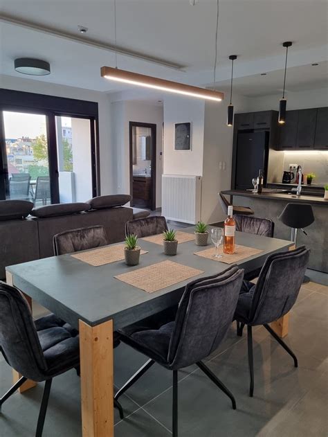 10 APARTMENTS & SUITES ATHENS (Kallithea) - Lodging Reviews, Photos ...