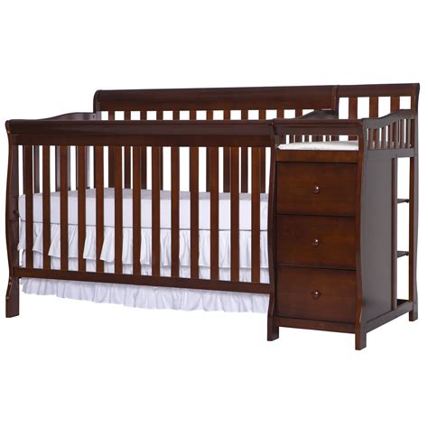 Dream On Me Brody 5 in 1 Convertible Crib | Crib and changing table ...