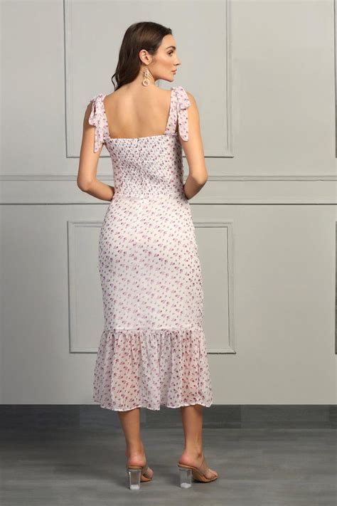Sweet Blossom Midi Dress in Pink – Starin
