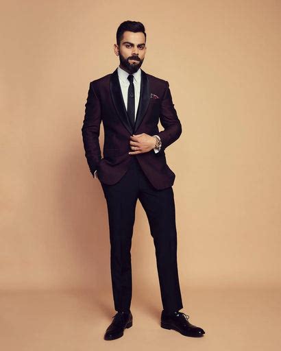 Black Shoes with Suit – Classic Style Pairings for Men