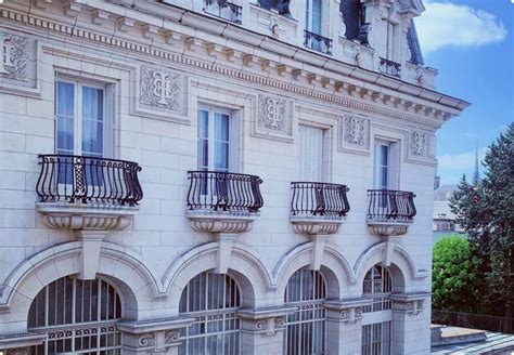 Orleans egy ősi francia város a Loire folyó partján.