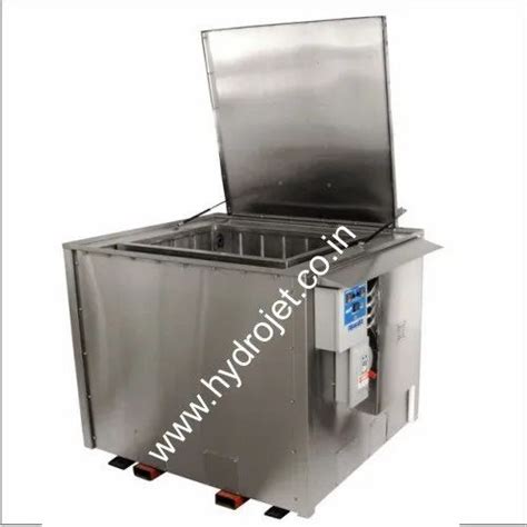 Crate Washer - Tray Washing Machine Manufacturer from Chennai