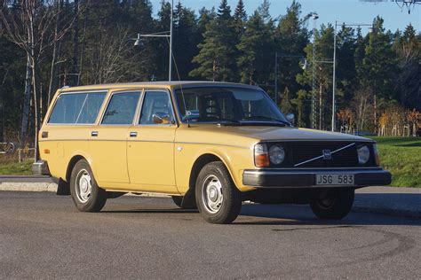 VOLVO 245 (1974-1993) - Volvo Cars Global Media Newsroom