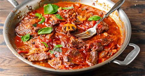 Authentic Italian Steak Pizzaiola Recipe: A Step-by-Step Guide