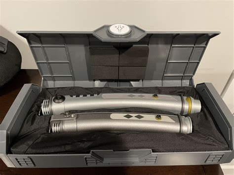 Ahsoka Tano (Rebels) - Galaxy's Edge (Dok Ondar's) Legacy Lightsaber