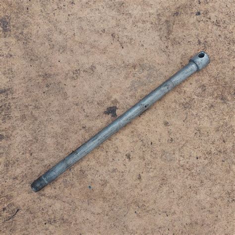 Triumph Rear Wheel Spindle NOS | BRITISH Only Austria Fahrzeughandel GmbH