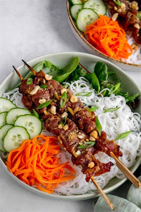 Bun Thit Nuong (Vietnamese Grilled Pork & Rice Noodles)