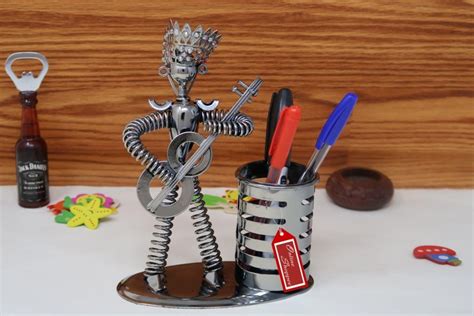 Buy Metal Bandsman Pen Pencil Holder Online at woodentwist – WoodenTwist