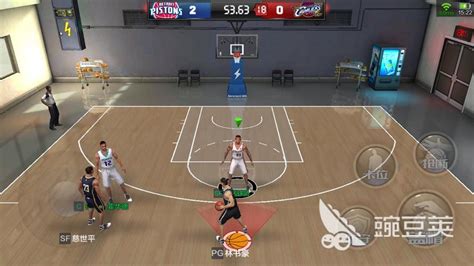 《NBA live手游》游戏特色 真实5V5篮球竞技_安趣网