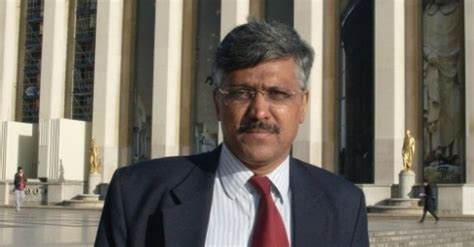 Aramane Girdhar IAS, new secretary to ministry of road transport and ...