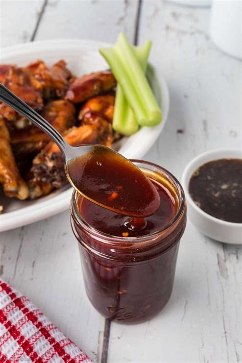 Hot Honey BBQ Sauce - grillonadime.com
