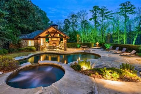 Swimming Pool 的图像结果