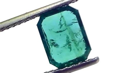 2.78 Ct GII Certified Untreated Natural Zambian Emerald Panna AAA