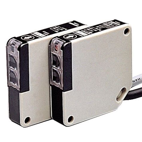 Hanyoung PE-T5D - 5mtr Photo Sensor with Relay output